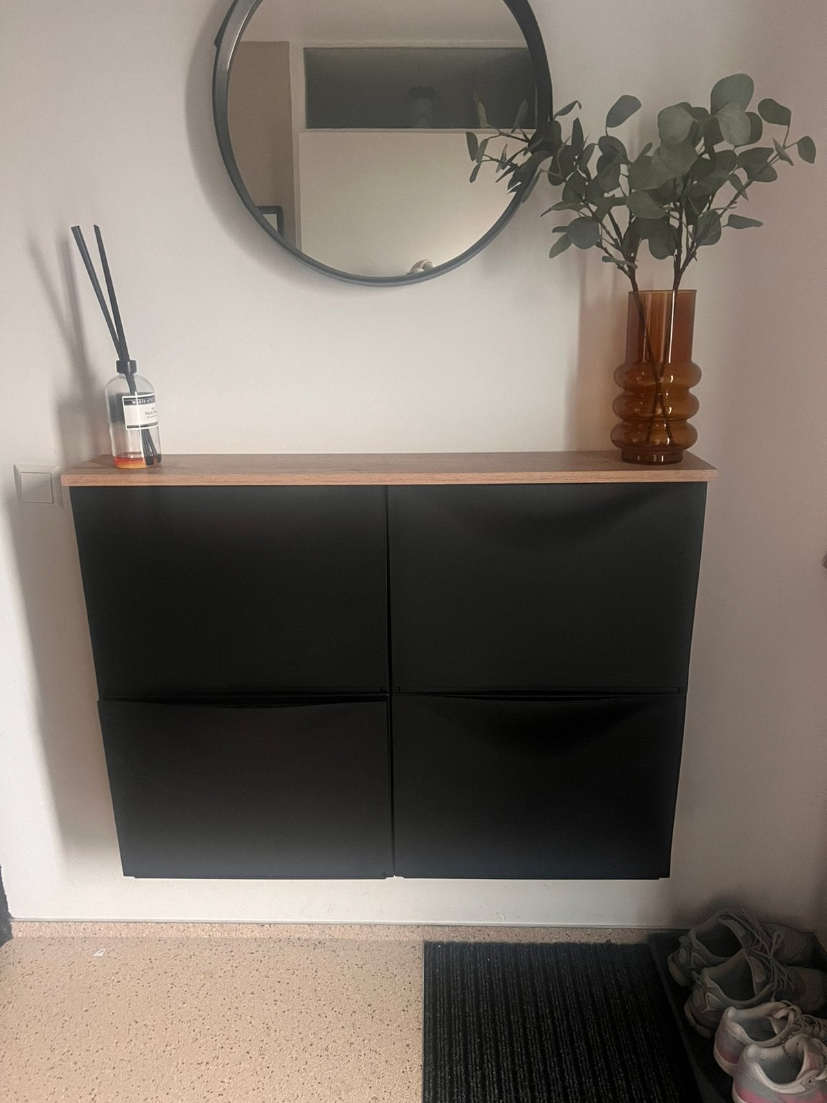 2 Trones schoenenkast zwart met plank, Huis en Inrichting, Ophalen, Zo goed als nieuw