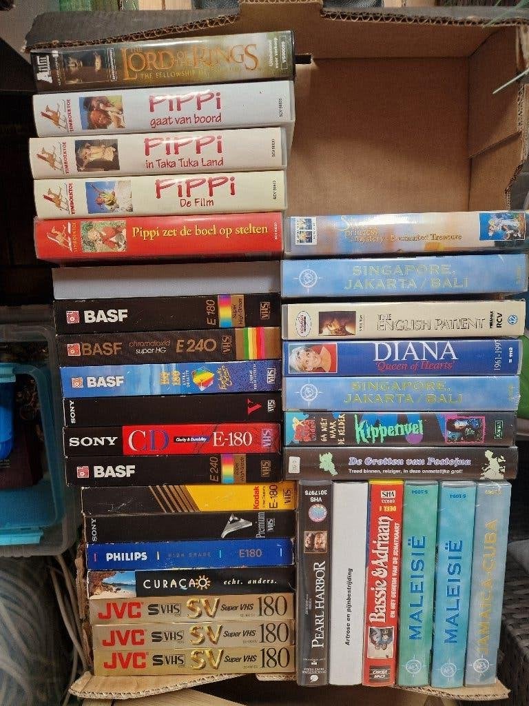 Grote collectie VHS-banden: Pippi, Lord of the Rings en meer, Gebruikt, Alle leeftijden, Overige genres, Ophalen of Verzenden