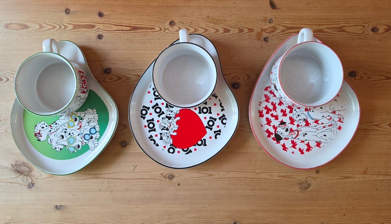 Disney 101 Dalmatiërs kop en schotel set (3 stuks), Huis en Inrichting, Overige merken, Keramiek, Vintage, Ophalen of Verzenden