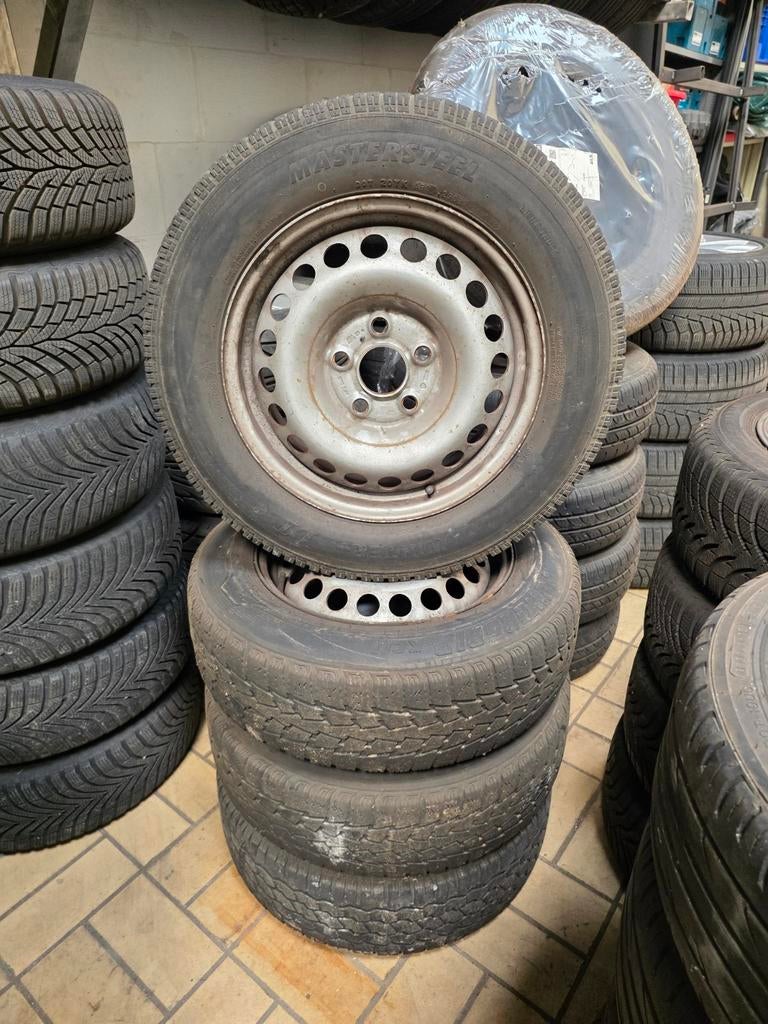 Winterbanden op velg 205/65/16 5x120 VW Transporter, Auto-onderdelen, Banden en Velgen, Ophalen, 16 inch, Banden en Velgen, Bestelwagen