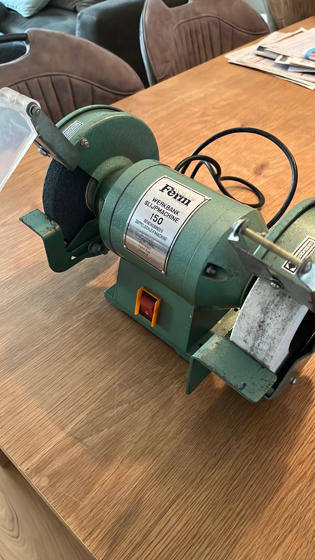Ferm wekbank slijpmachine 350W, Doe-het-zelf en Verbouw, Gereedschap | Slijpmachines, Ophalen of Verzenden, Gebruikt, Minder dan 700 watt