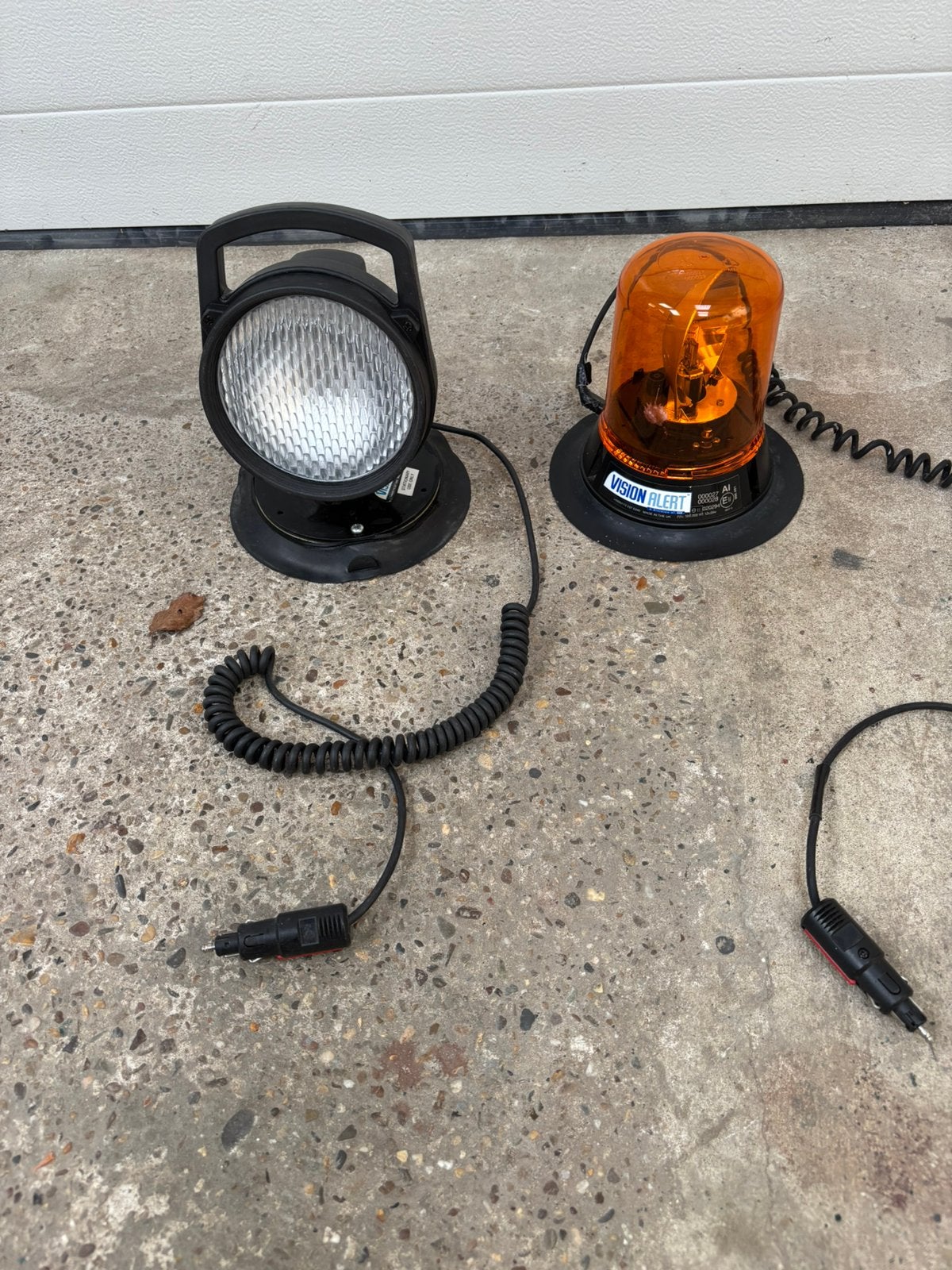 Aangeboden  zwaai lamp plus schijnwerper 25 euro, Ophalen, Overige merken