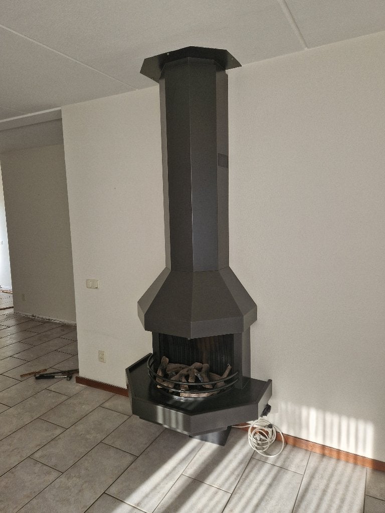 Gaskachel met afvoerpijp, Ophalen, Gebruikt