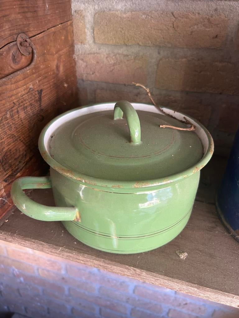 Vintage Groene Emaille Pan met Deksel - Antiek Keukengerei, Ophalen