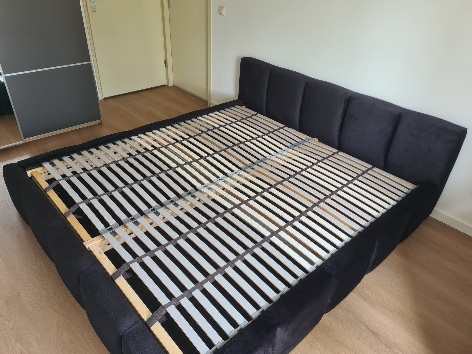 Meubella Karisma tweepersoonsbed 180x200 met opbergruimte, Huis en Inrichting, Slaapkamer | Bedden, Zwart, Tweepersoons, Ophalen of Verzenden