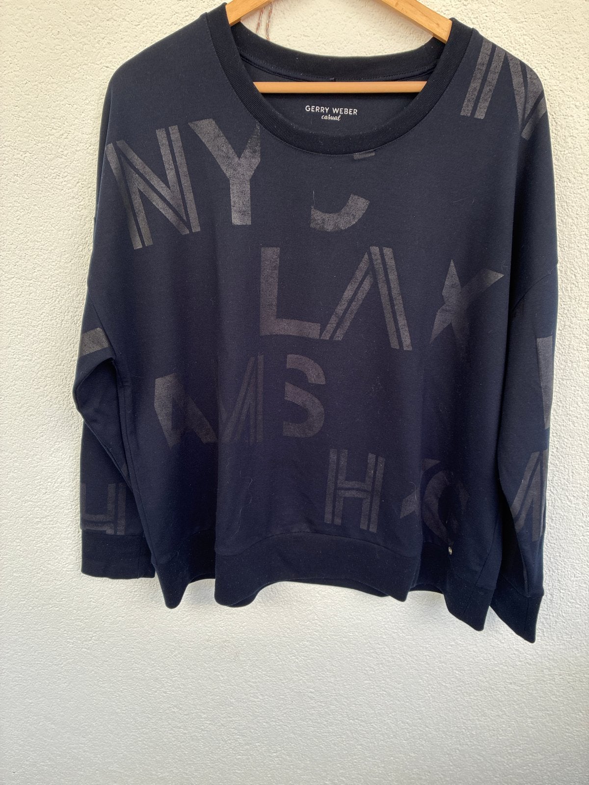 Gerry Weber donker blauw sweater maat 46, Ophalen of Verzenden, Gedragen, Maat 46/48 (XL) of groter, Blauw