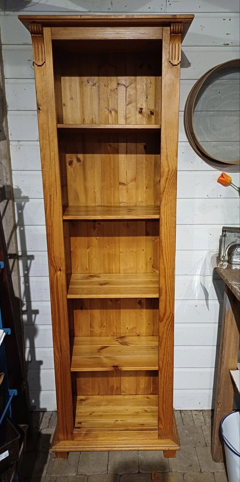 Hoge kast, legplanken, boekenkast, grenen kast, opbergruimte, Antiek en Kunst, Curiosa en Brocante, Ophalen