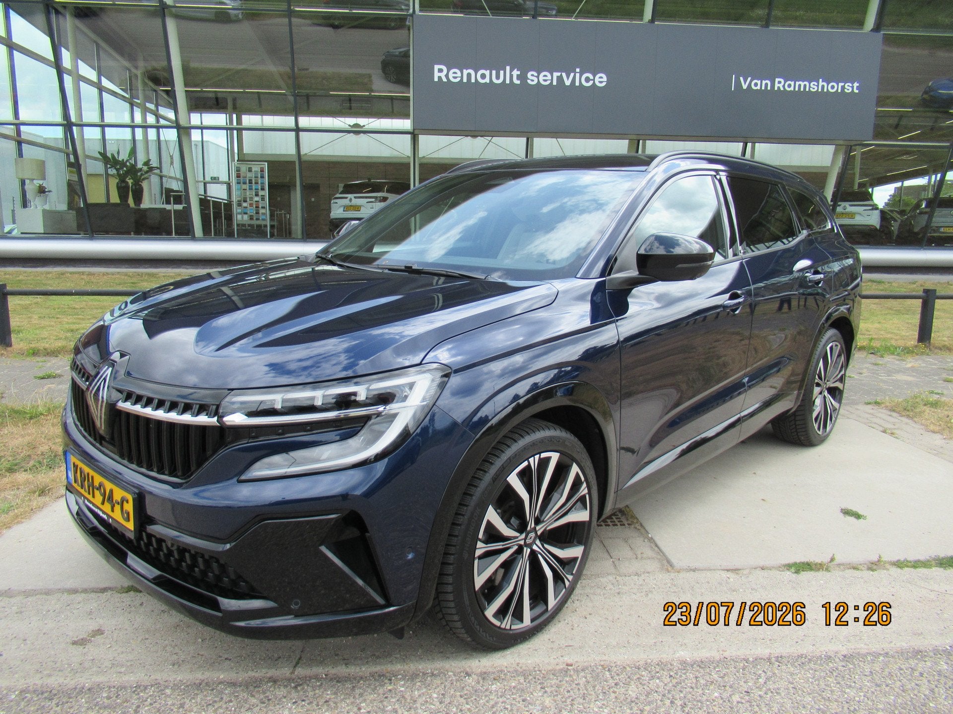 Renault Espace E-Tech full hybrid 200 iconic 7p. Panorama/ H, Auto's, 12 maanden, Euro 6, 1199 cc, Blauw