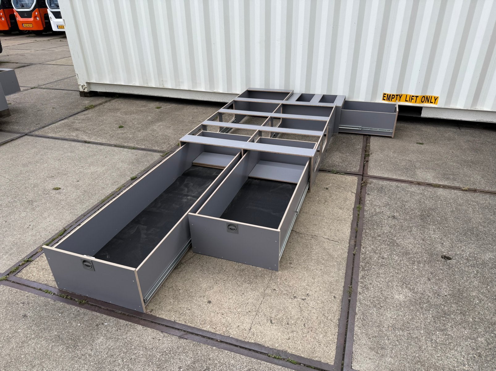 Nieuwe vloerlades bedrijfswagens inrichting Partner Combo L2, Ophalen, Nieuw