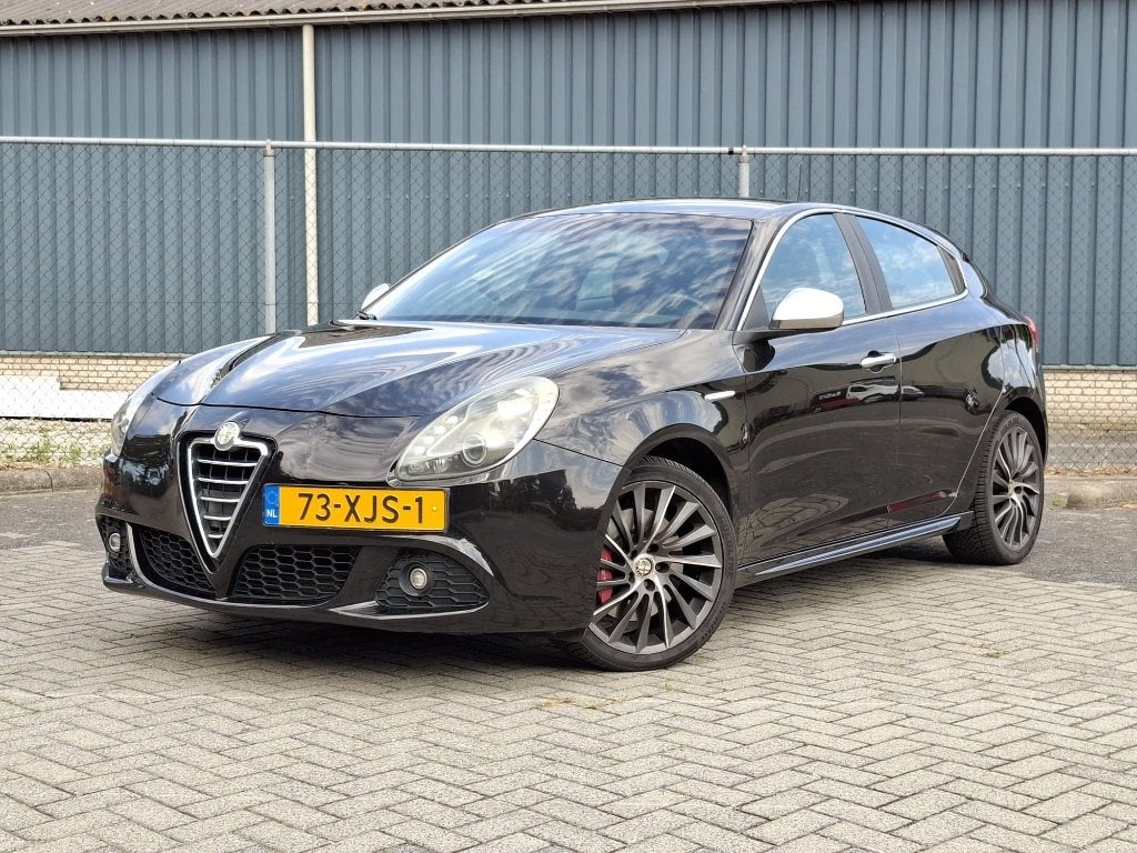 Alfa Romeo Giulietta 1.4 TB MultiAir 170 CV TCT Distinctive, Auto's, Alfa Romeo, Euro 5, 1280 kg, Zwart, 4 cilinders