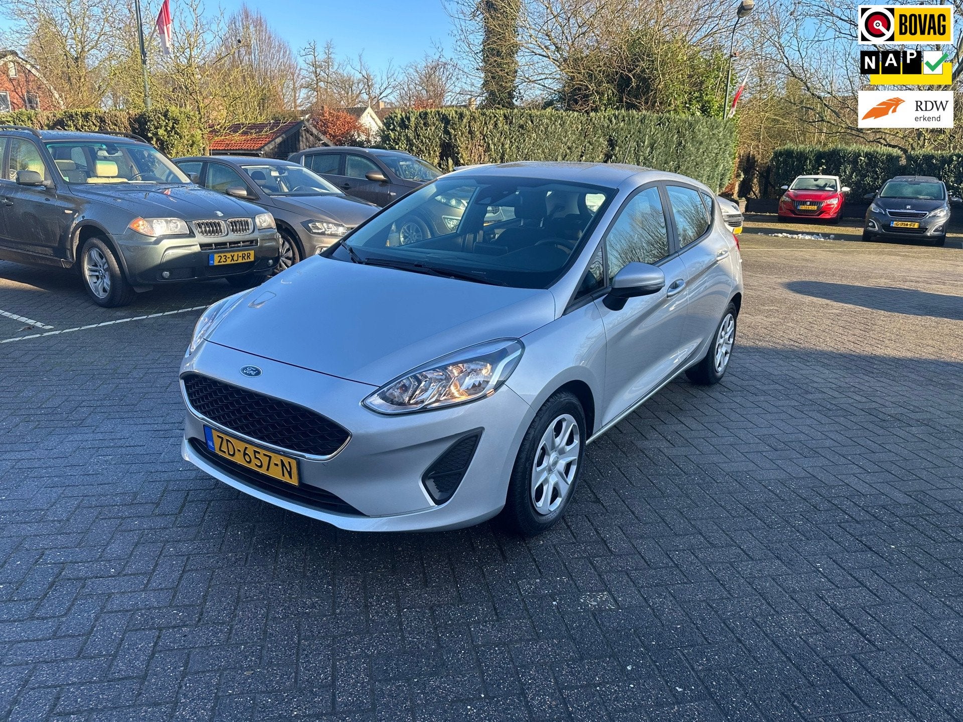Ford Fiesta 1.1 Trend , navigatie , airco, Dealer onderhouden, Gebruikt, 49 €/maand, Origineel Nederlands