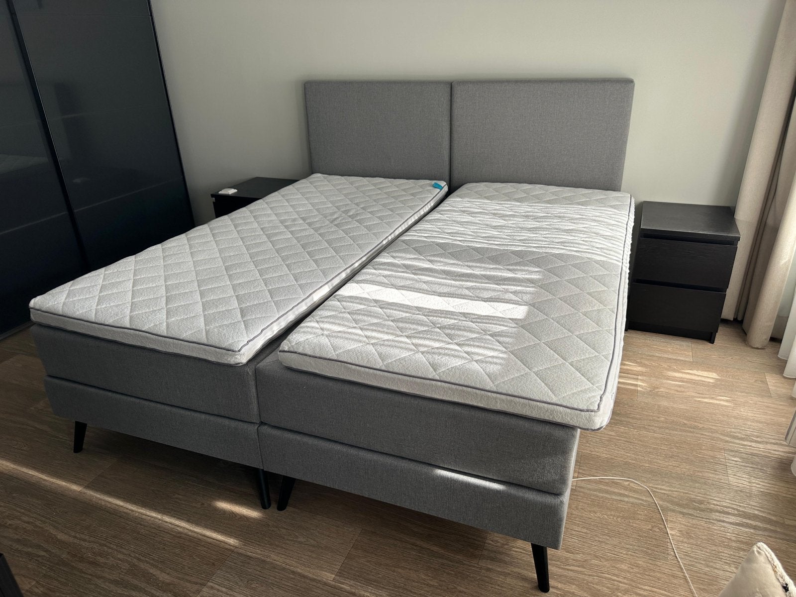 Koopje! Keurig tweepersoons boxspringbed met toppers, Ophalen, Tweepersoons, Zo goed als nieuw, 180 cm