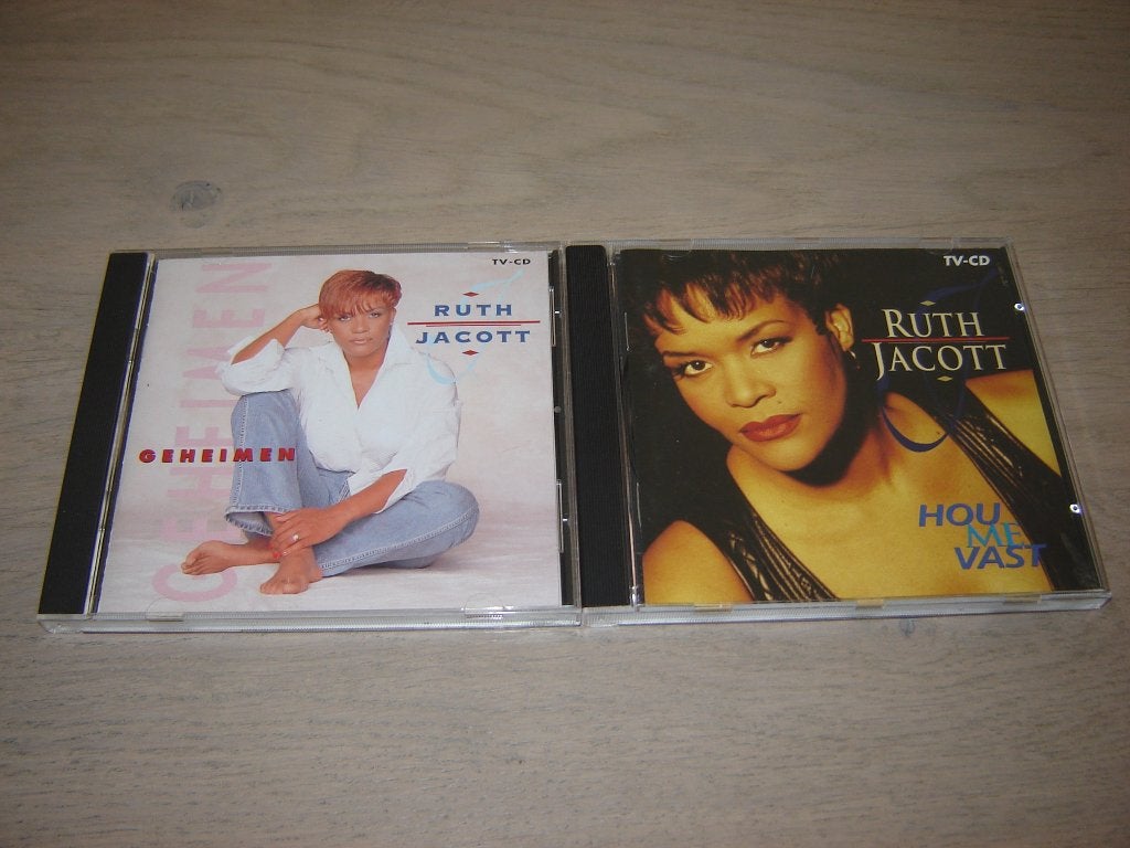 CD RUTH JACOTT !!, Ophalen of Verzenden, Zo goed als nieuw