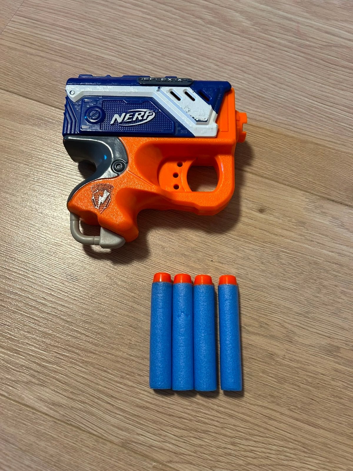 Nerf Reflex IX-1 Blaster met pijltjes, Ophalen, Gebruikt, Jongen of Meisje