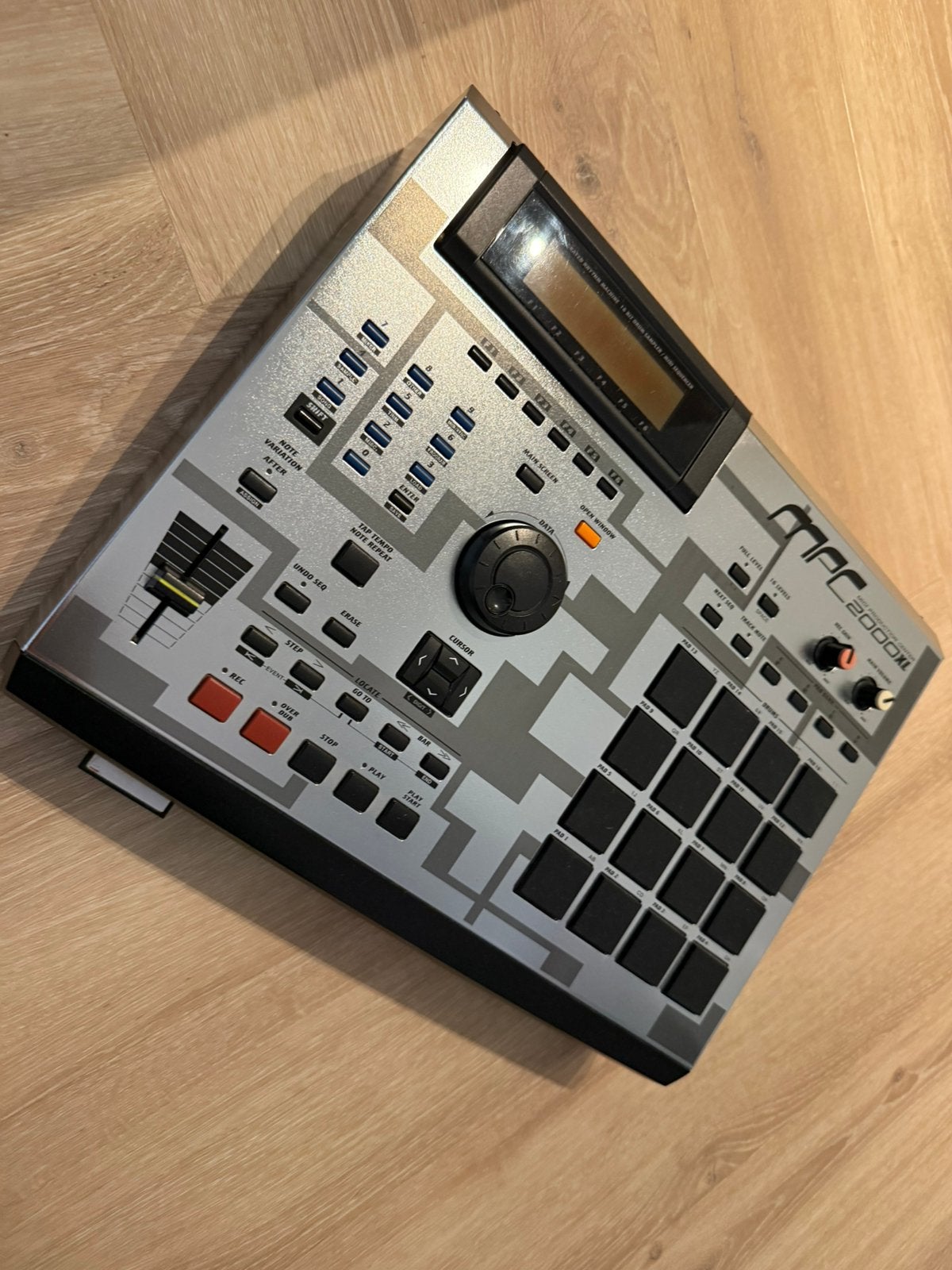 Akai MPC2000XL – sampler / drum machine, Ophalen of Verzenden, Gebruikt, Overige merken