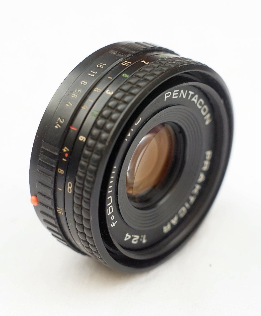 Pentacon Prakticar 2.4/50 pancake PB mount prime lens, Ophalen of Verzenden, 1960 tot 1980, Lens of Lenzen