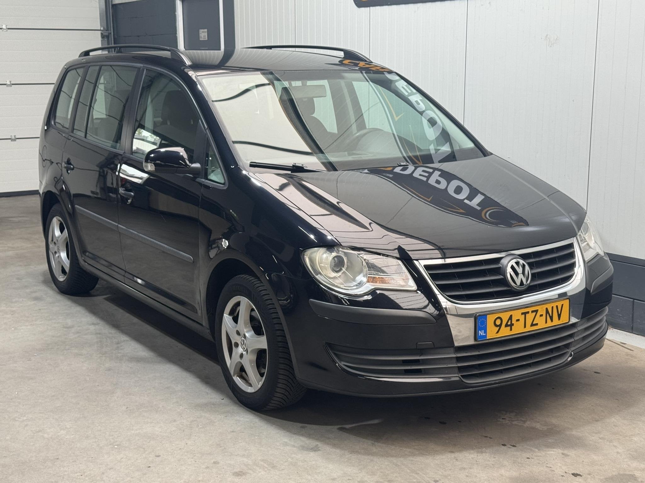Volkswagen Touran 1.4 TSI Optive, Voorwielaandrijving, Stof, Gebruikt, Zwart