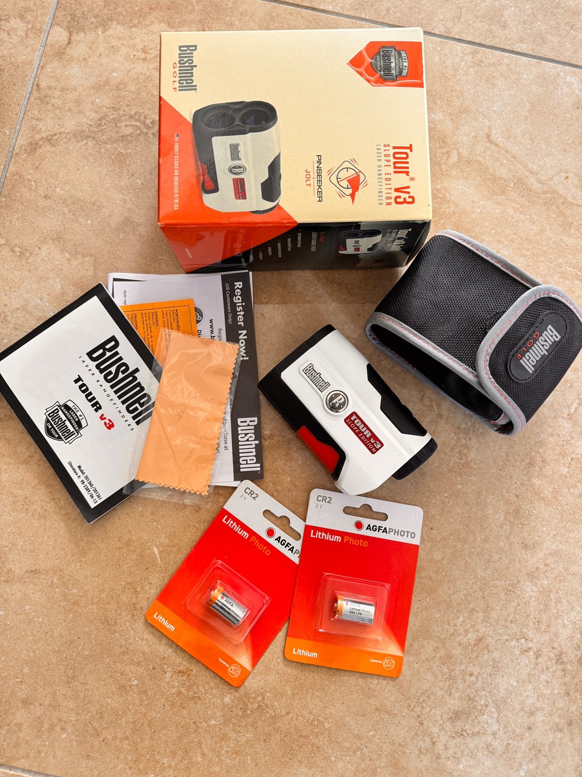 Bushnell Tour V3 rangefinder golf