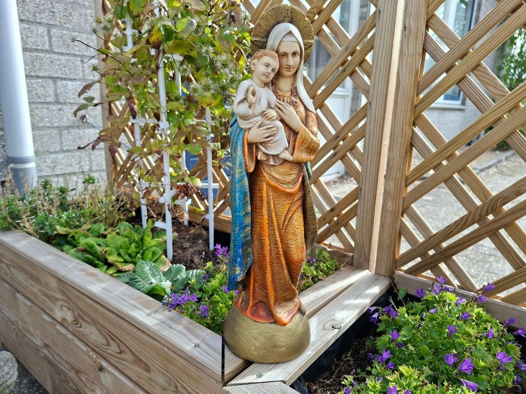 antiek schitterende gekleurde maria beeld met kindje jezus, Ophalen of Verzenden, Beeld