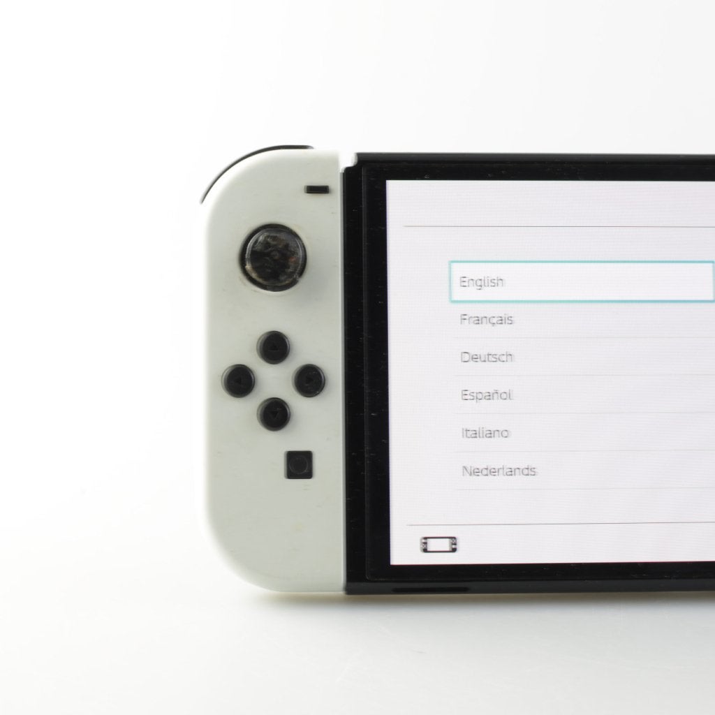 Nintendo Switch Oled Zwart Wit | Nette staat, Nintendo, Zo goed als nieuw, Support@nintendo.com, 11-1 Hokotate-cho, Kamitoba, Minami-ku
Kyoto 601-8501
Japan