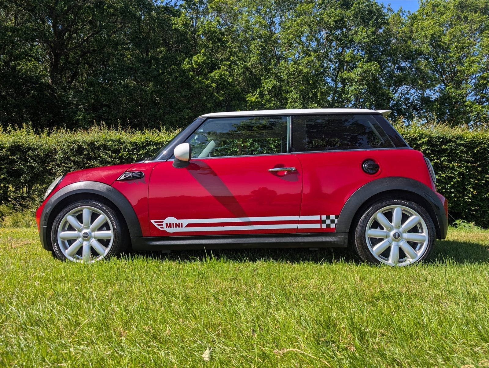 Mini Cooper S 2008 Rood nieuwe apk, Auto's, Voorwielaandrijving, Leder en Stof, Overige kleuren, Handgeschakeld