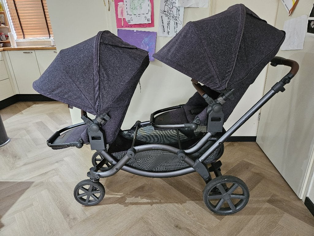 Duo kinderwagen, Verstelbare duwstang, Zo goed als nieuw, Combiwagen, Ophalen