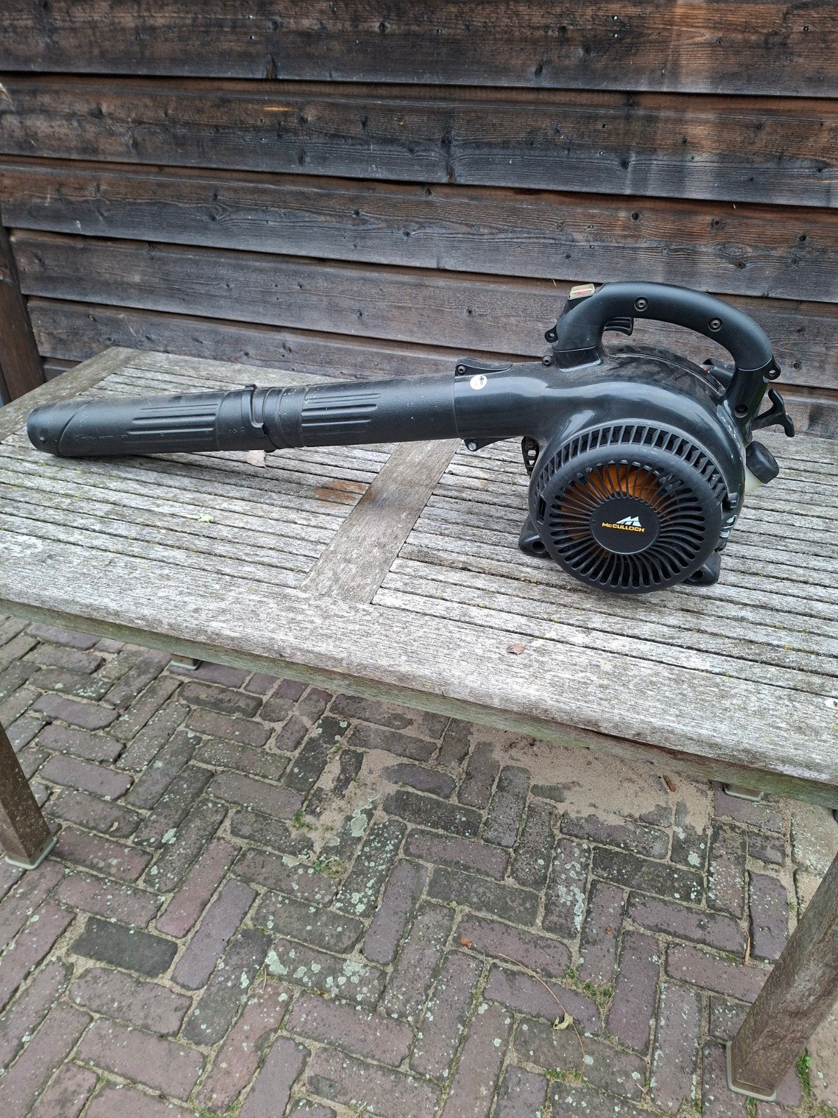 McCulloch GB 320 Bladblazer - Benzine, Handgedragen, Tuin en Terras, Ophalen, Benzine, Gebruikt, Handgedragen