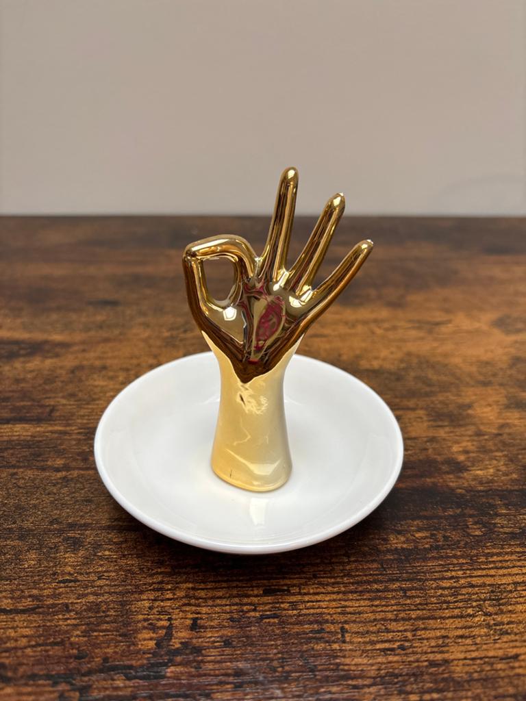 Gouden Handje Sieradenhouder - 11cm Hoogte, Ophalen