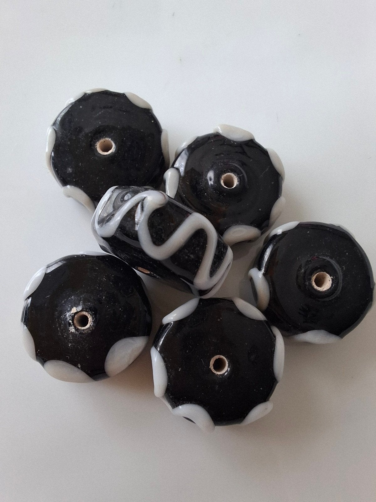 6 stuks grote lampwork glaskralen zwart wit kralen, Kraal, -, -, Nieuw