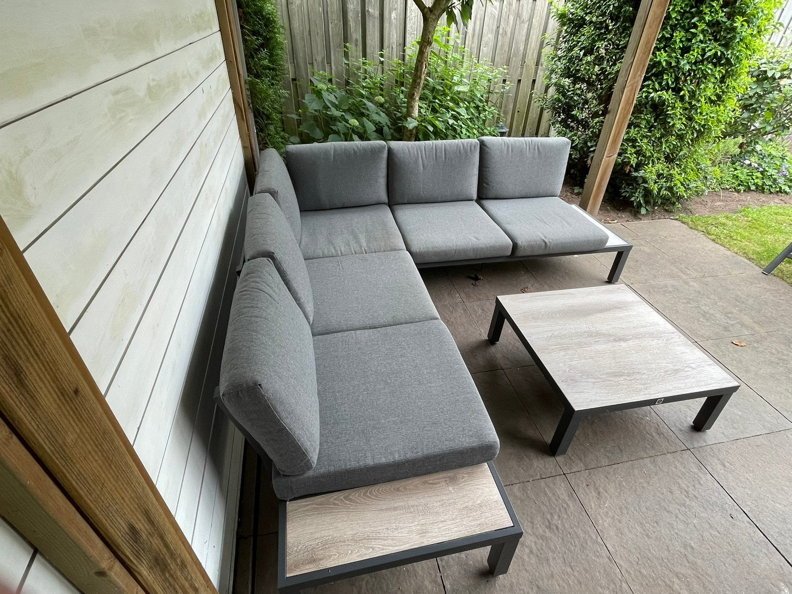 Moderne grijze louncheset, Tuin en Terras, Ophalen, Gebruikt, Aluminium, 5 zitplaatsen