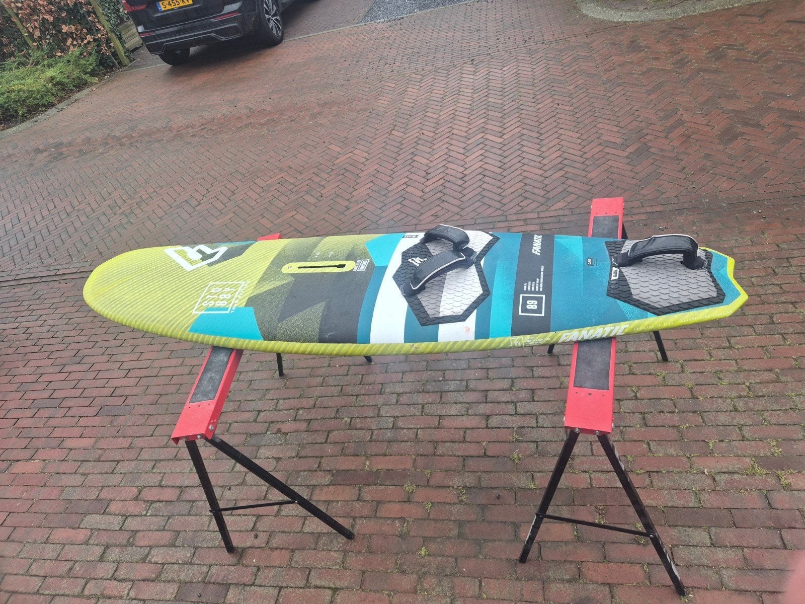 Fanatic Stubby TE 89L Windsurfboard - Compact en Speels, Watersport en Boten, Windsurfen, Ophalen, Met voetbanden, Gebruikt, Minder dan 250 cm