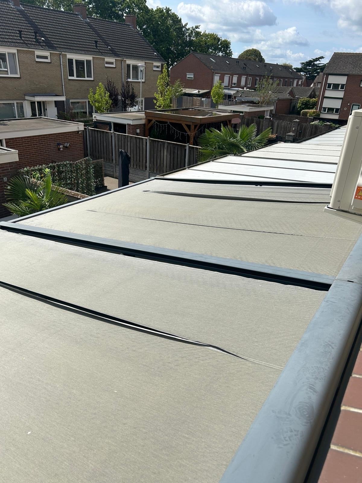 Verano Bovendak Zonwering - naden van de doeken zijn los, Ophalen, Gebruikt, 450 cm of meer, Elektrisch