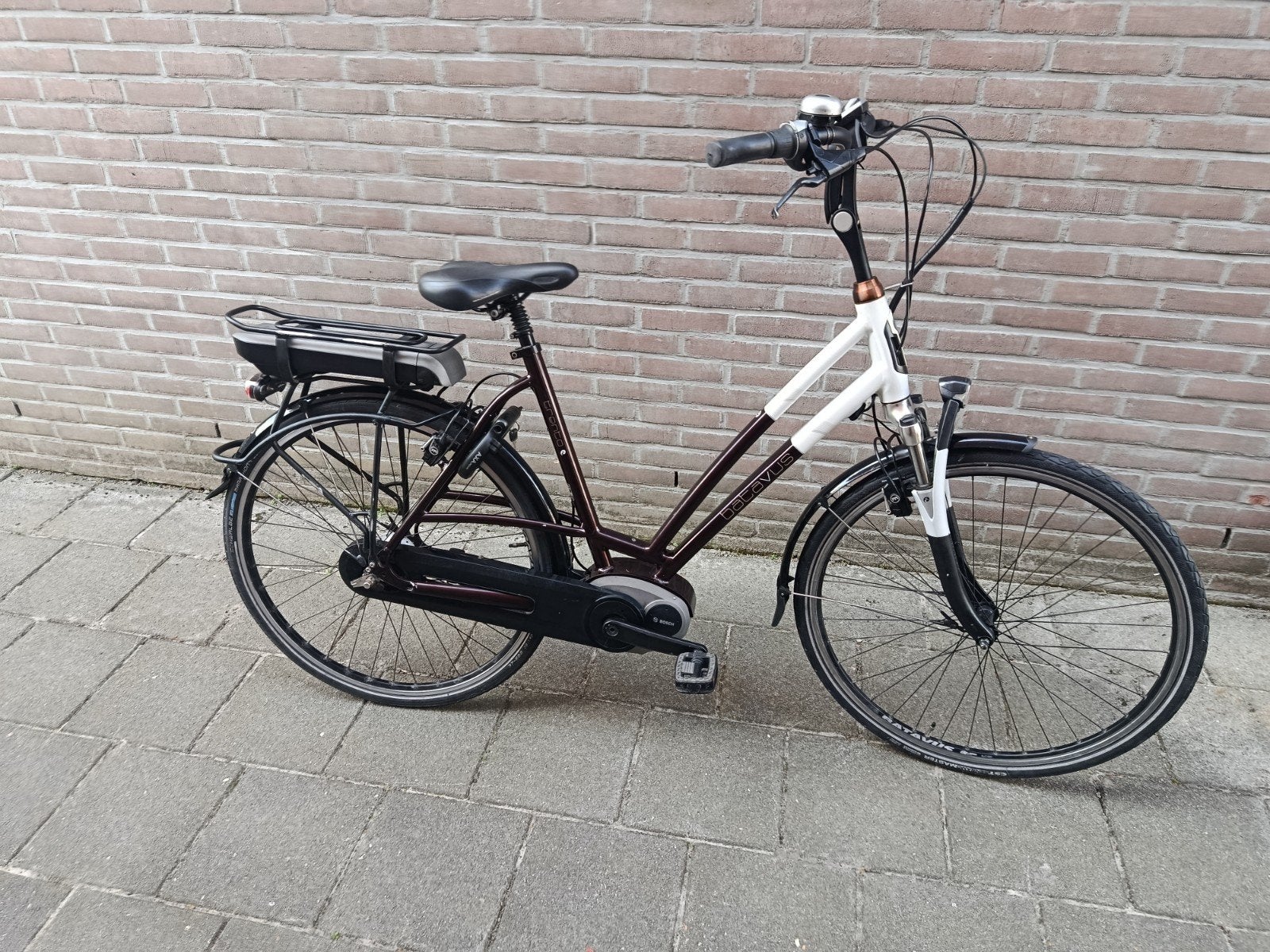 Foto 3 van elektrische fiets batavus Bosch middenmotor 
28 inch
frame h
