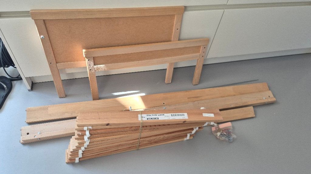 Lattenbodem & bedframe Sultan Lade 70x160, Ophalen, 190 cm of minder, Zo goed als nieuw, Bedbodem