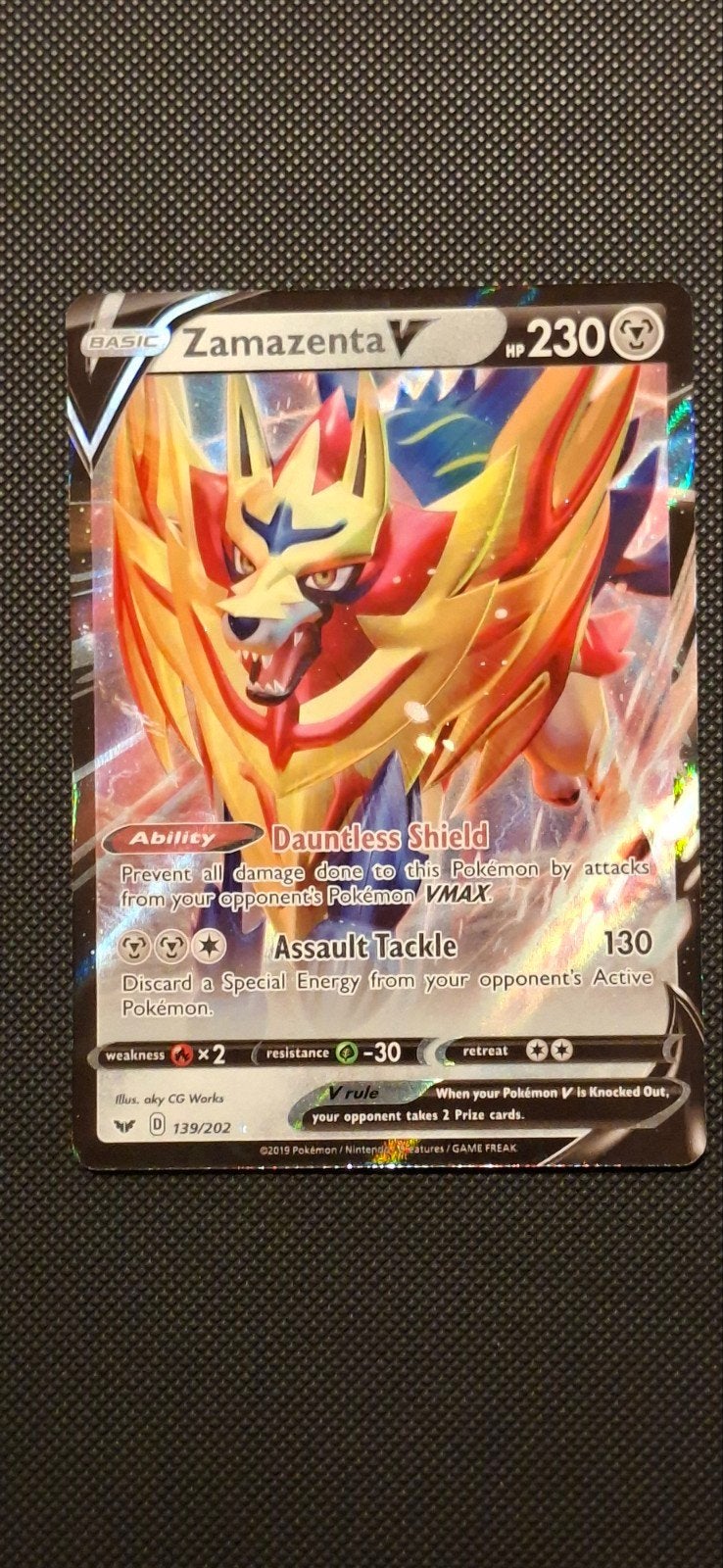 Zamazenta V 139, Hobby en Vrije tijd, Verzamelkaartspellen | Pokémon, Ophalen of Verzenden