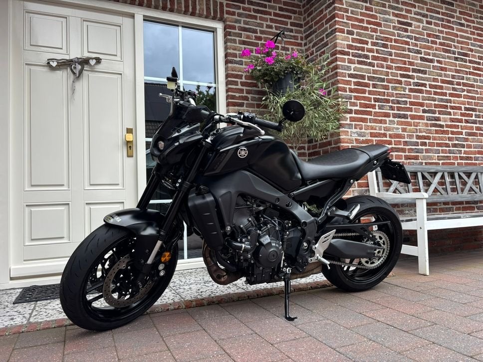 YAMAHA MTN890-U MT-09 abs yamaha tech black zwart mt09 35kw, Motoren, 890 cc, Bedrijf, YAMAHA, Onbekend