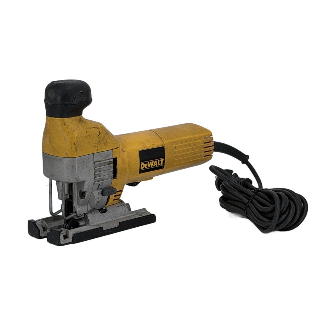 DeWalt DW323-QS Decoupeerzaag | Met Koffer, Dewalt, Gebruikt, Support@dewalt.com, 701 E. Joppa Road
Towson, MD 21286
USA