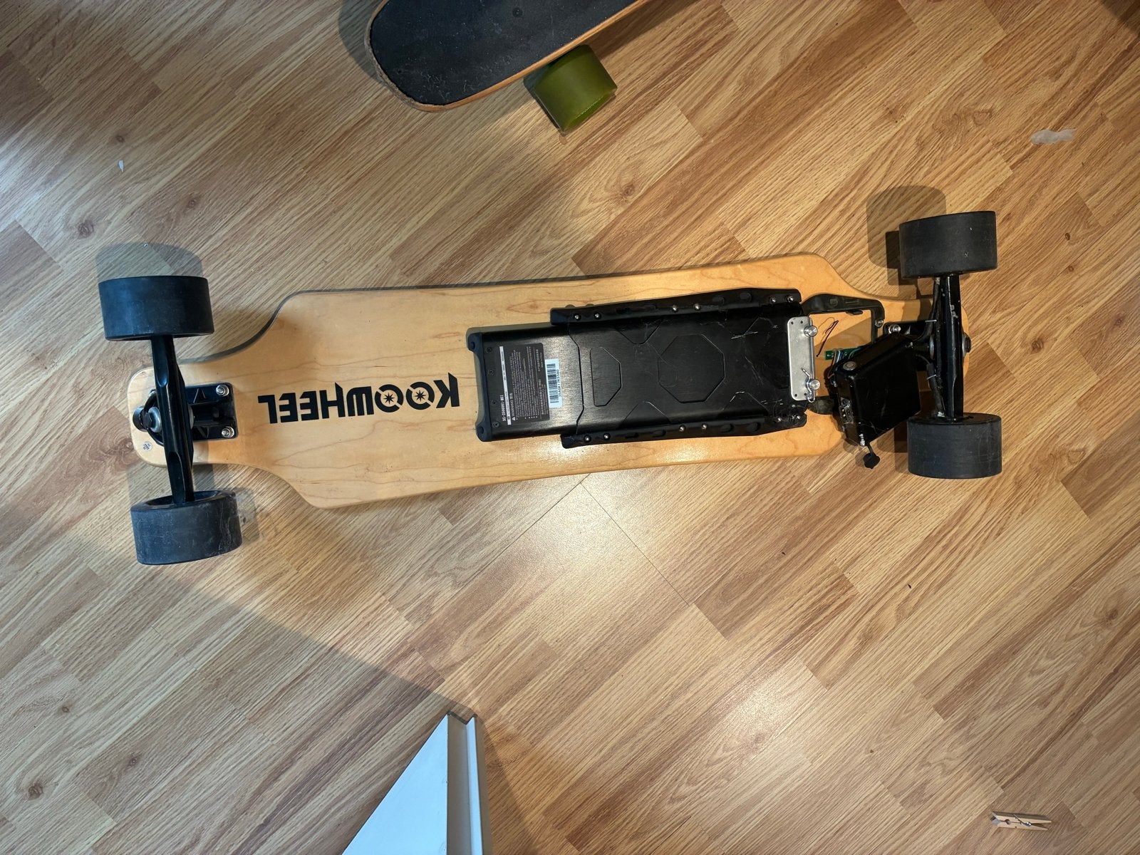 Koowheel elektrisch skateboard - moederbord defect, Sport en Fitness, Skateboarden, Ophalen, Gebruikt, Skateboard, Longboard