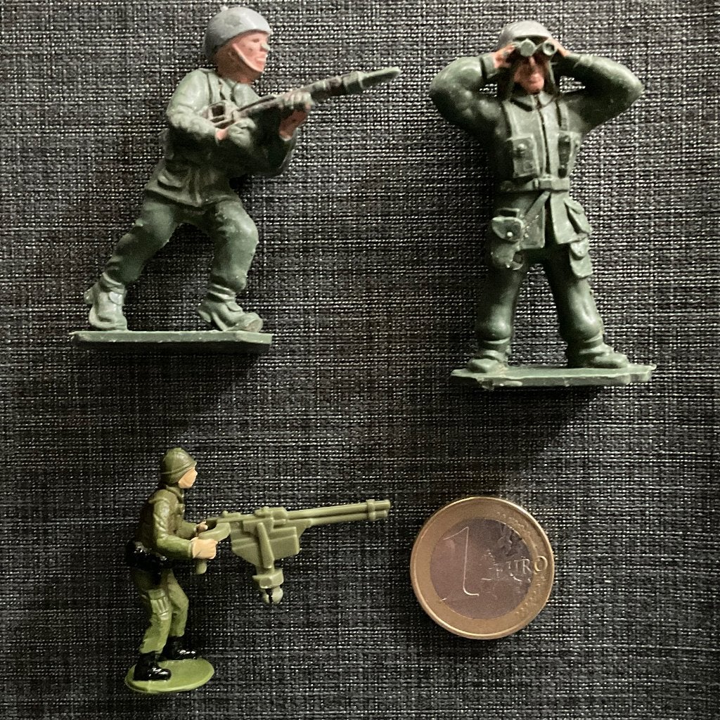 Plastic Soldaatjes ... 3 stuks, Verzamelen, Ophalen, Gebruikt