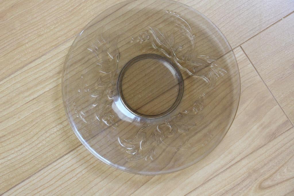 Serveerbord van glas met takjes, Antiek en Kunst, Antiek | Glas en Kristal, Ophalen of Verzenden
