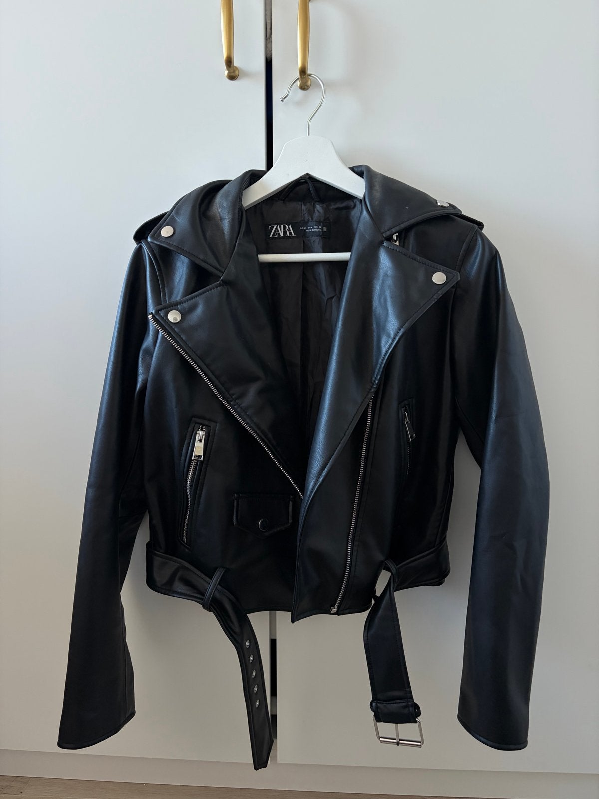 Zara bikerjack van imitatieleer, Ophalen of Verzenden, Zo goed als nieuw, Maat 38/40 (M), Zwart
