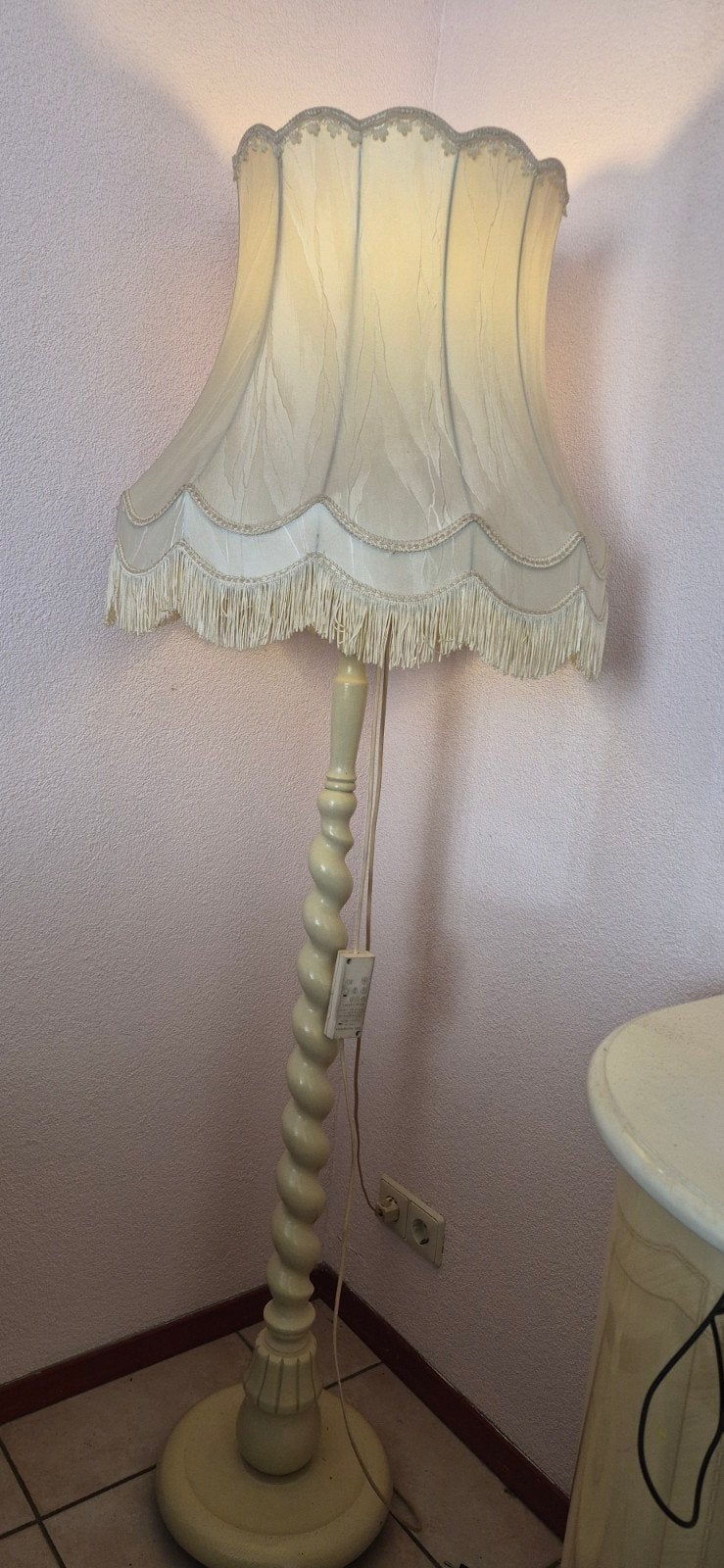 Elegante staande lamp met stoffen kap, Gebruikt, Klassiek, Romantisch, 150 tot 200 cm, E27 (groot)