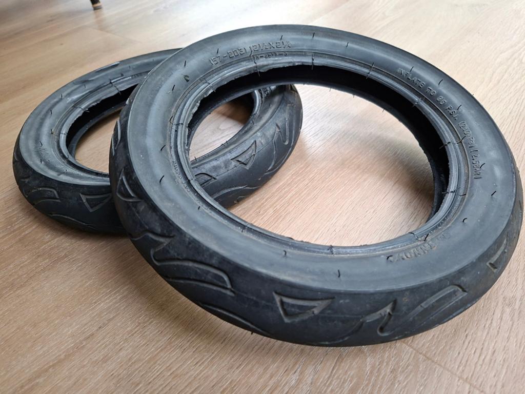 2x 12 inch buitenband met binnenband (57-203) 12 1/2, Gebruikt, Band, Kinderfiets, Ophalen of Verzenden