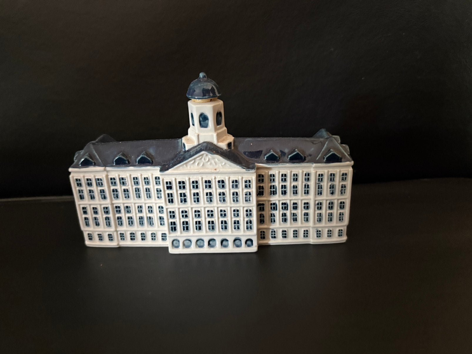 KLM Royal Palace, Verzamelen, KLM Huisjes, Ophalen, Zo goed als nieuw, Paleis of Waag, Gevuld