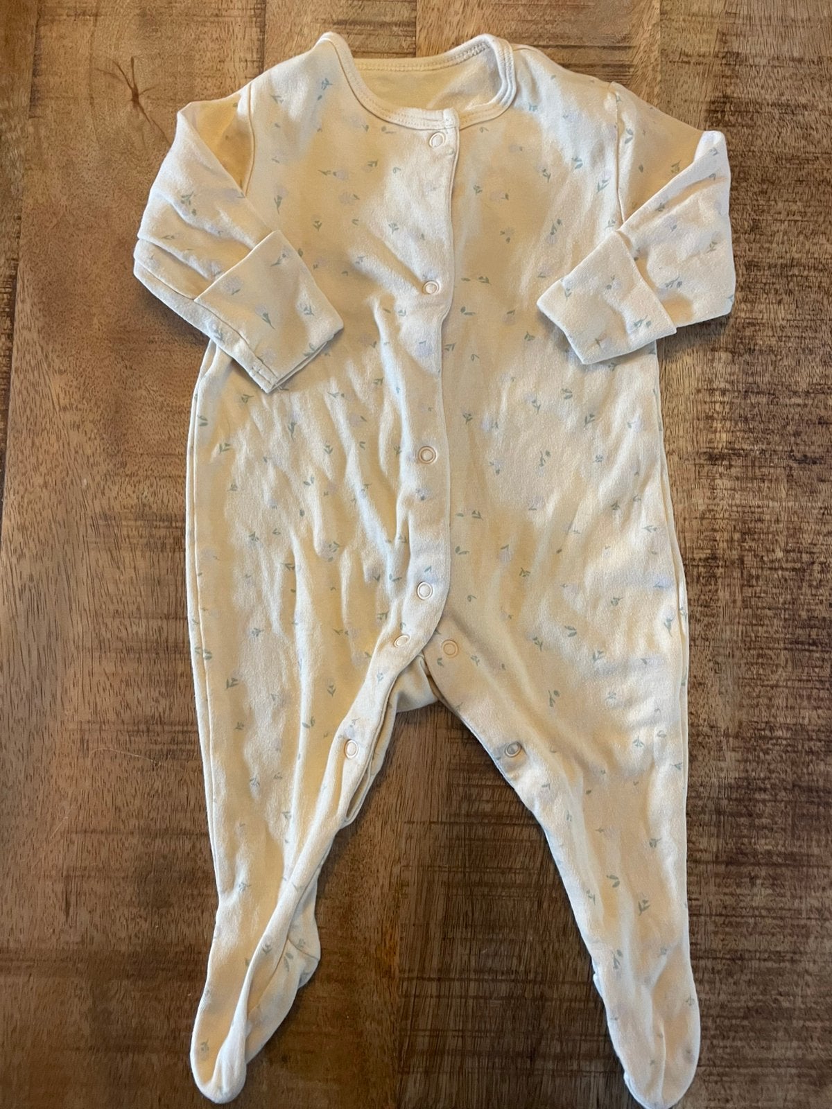 Boxpakje lichtgeel maat 62 Primark, Kinderen en Baby's, Ophalen of Verzenden, Zo goed als nieuw, Pakje