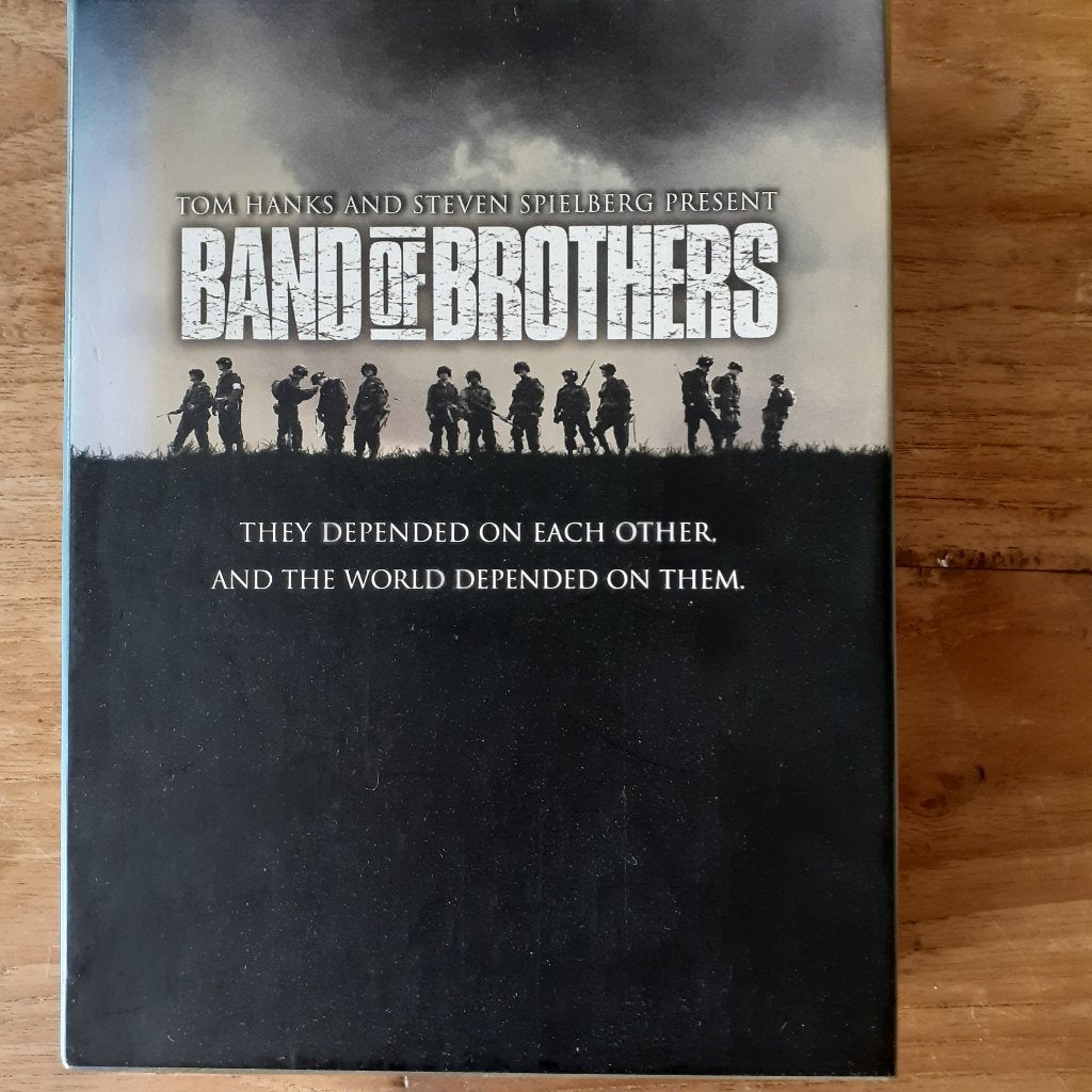 band of brothers box (Steven Spielberg), Vanaf 16 jaar, Ophalen of Verzenden, Zo goed als nieuw, Actie en Avontuur