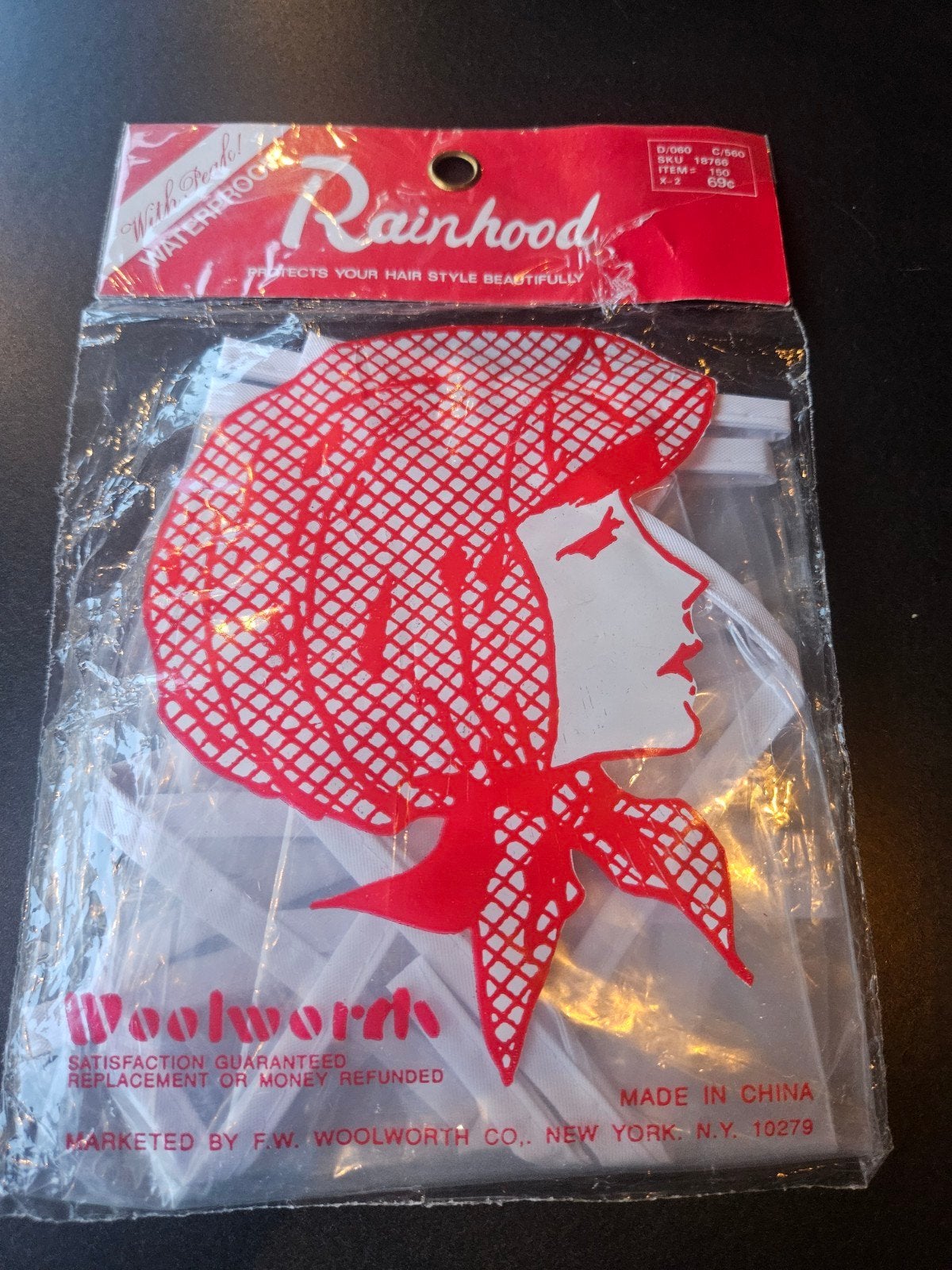 Vintage Woolworth regenkapje, Verzenden