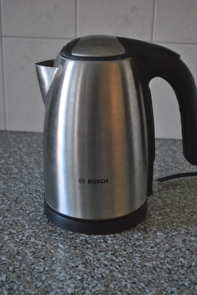 Waterkoker, rvs, Bosch, 1,7l, Witgoed en Apparatuur, Waterkokers, 1 tot 2 liter, Ophalen of Verzenden, Gebruikt, Rvs