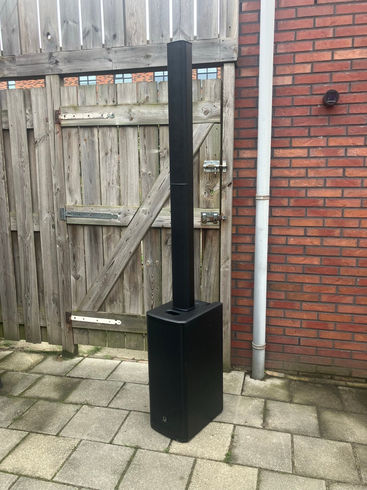 Turbosound iNSPIRE iP1000 V2 Kolomluidspreker, Gebruikt, Party speaker, Bluetooth, Ophalen
