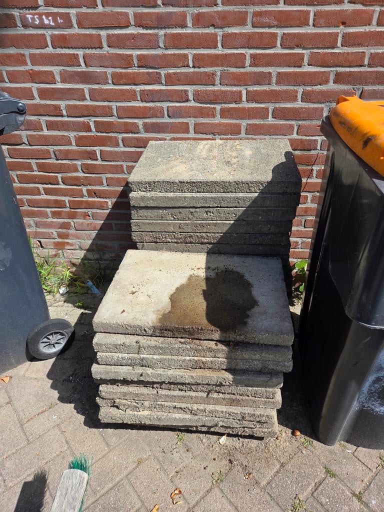 Gratis tegels ophalen, Tuin en Terras, Ophalen, Gebruikt, 5 tot 10 m², Beton